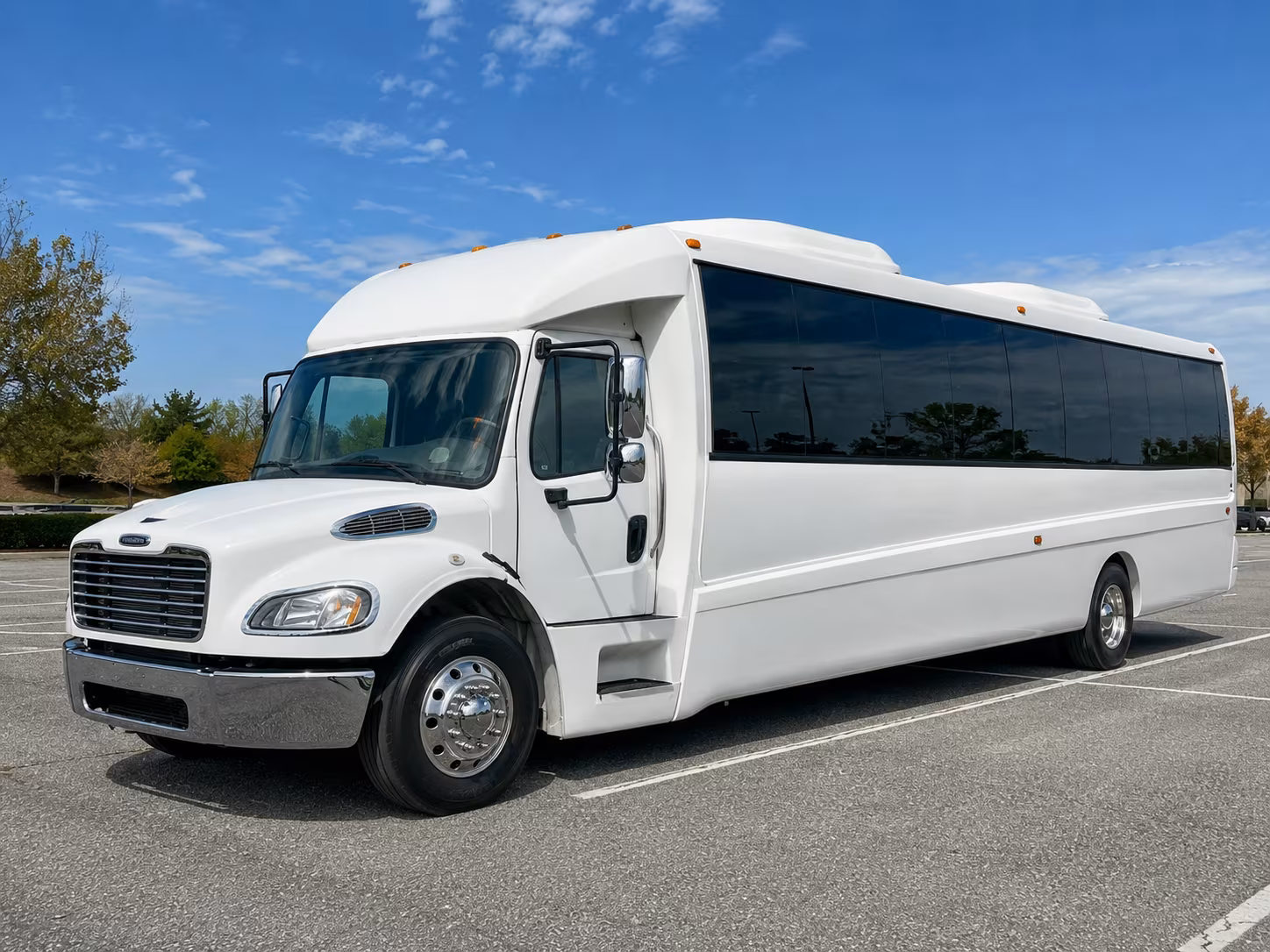 linden 30 passenger party bus