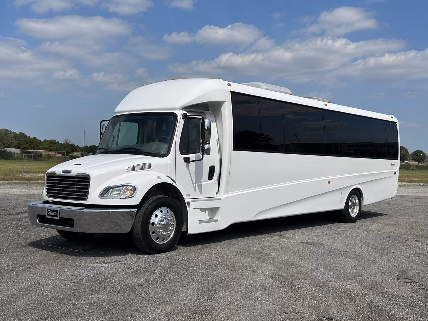 linden 50 passenger party bus