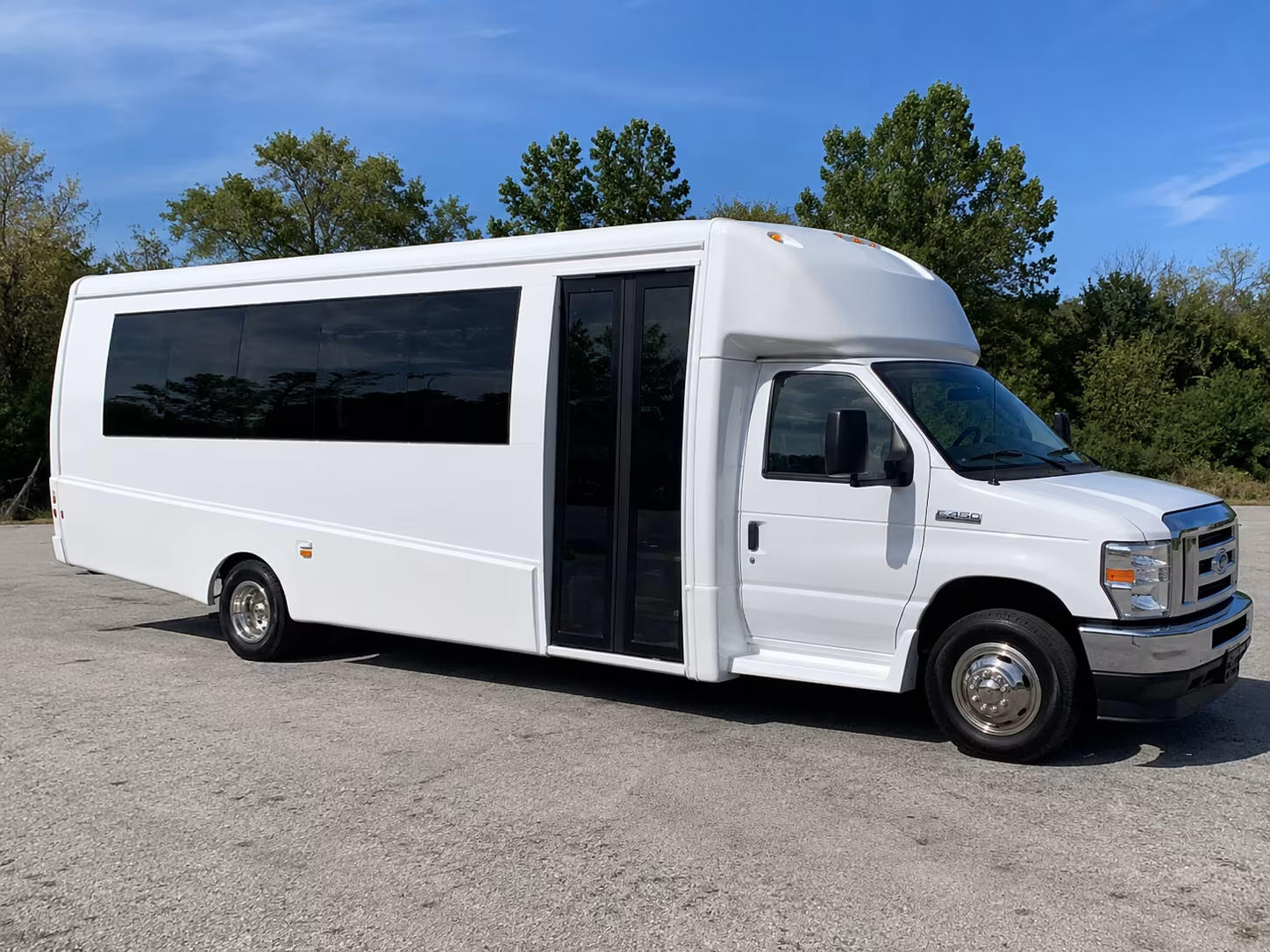 party bus transportation for linden area proms at linden