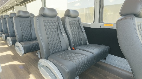 linden 25 passenger minibus rental